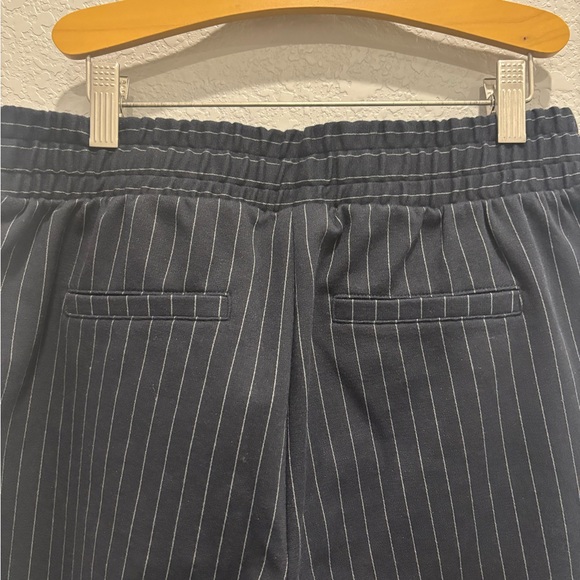 * A New Day • Cropped pinstripe pants - Picture 3 of 5